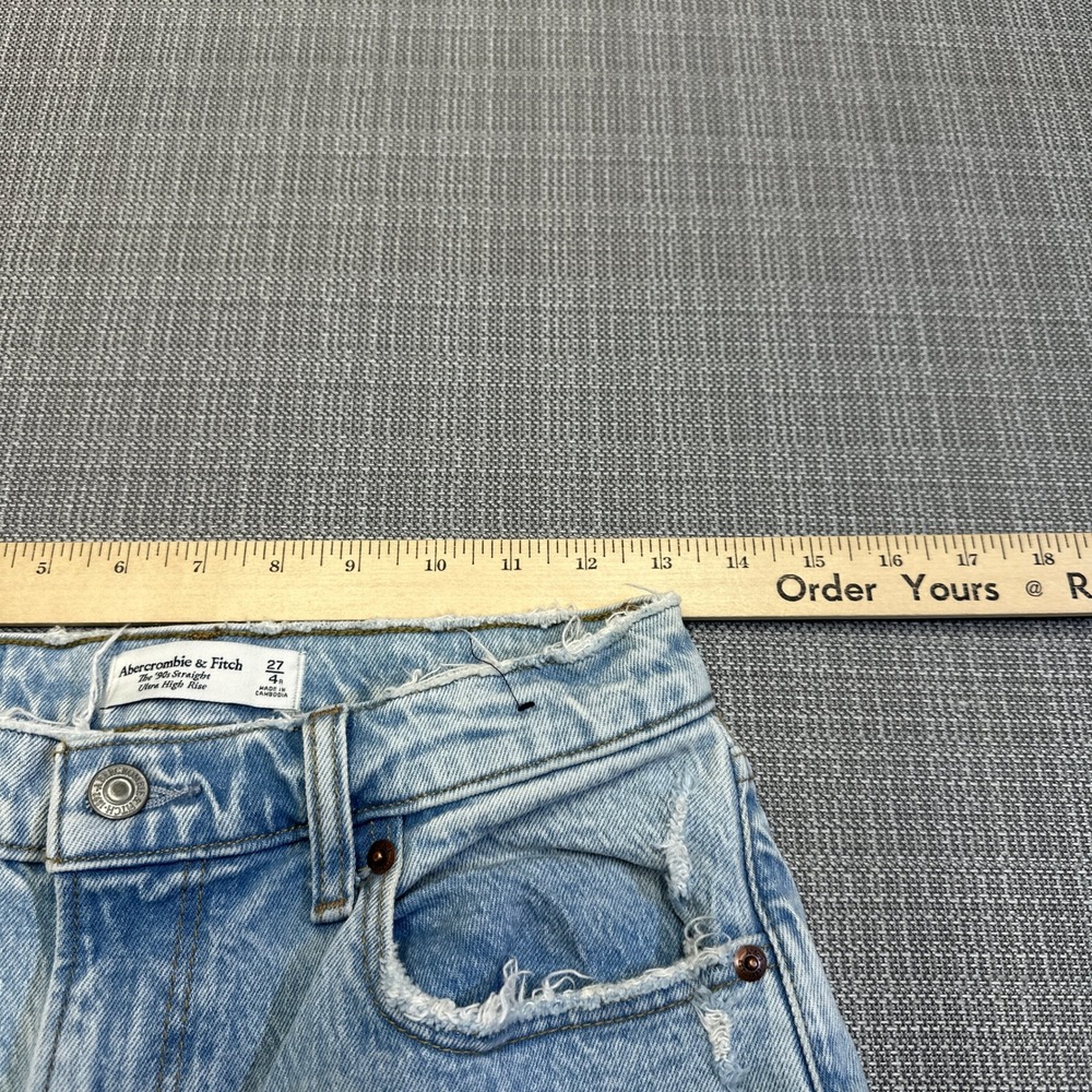 Abercrombie Fitch Curve Love 90s Straight Ultra High Rise Jeans 27 / 4 Distress - Picture 6 of 10